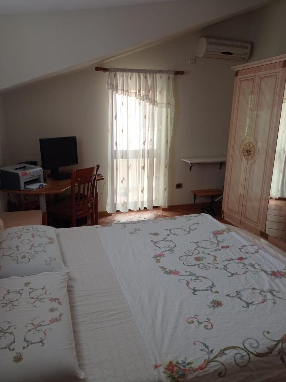 Villa Sokoli, Enjoy Sunset At This Spacious Apartment Tirana Exterior photo